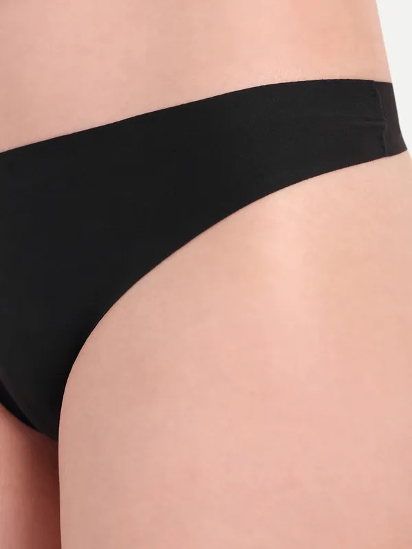 Adore_The_Comfort_Of_Seamless_Low-Rise_Invisible_Thong