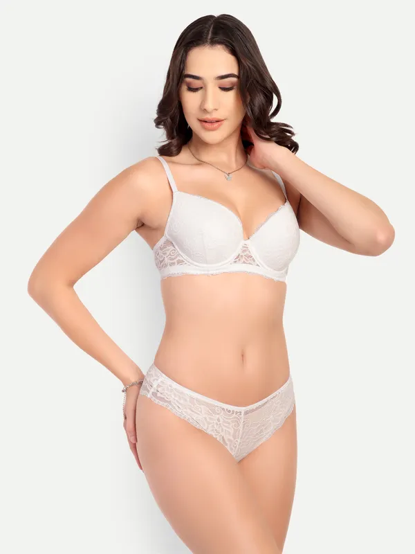 Self_Design_Underwired_Padded_Lingerie_Set