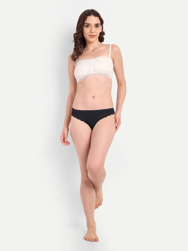 Adore_The_Comfort_With_Lace_Thong_Panty