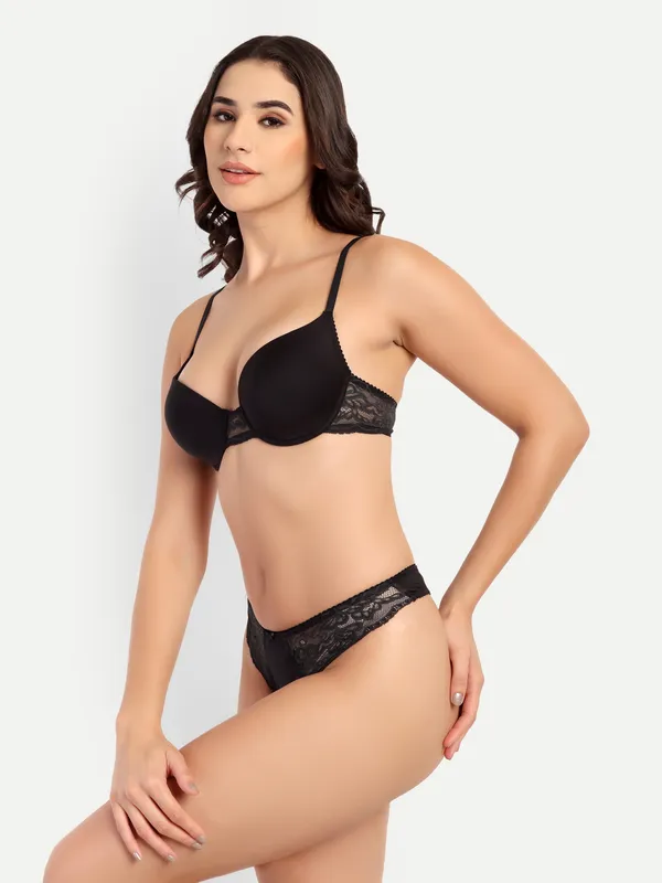 Women's_Black_Lace_Thong_Panty