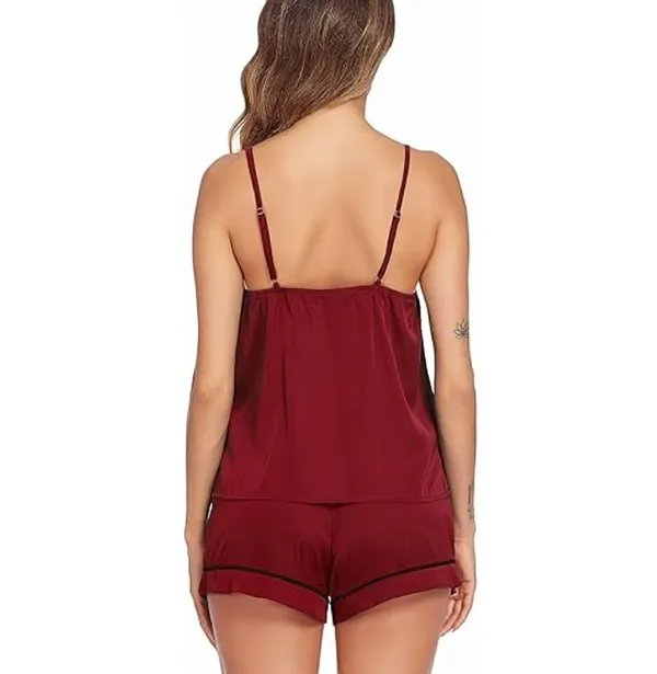 Satin_Cami_&_Shorts_Pajama_Set_Black_(Free_Size)