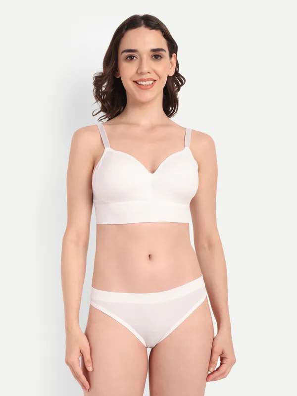 Seamless_Wrap_Thong_&_Cami_Set