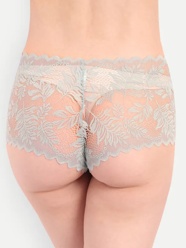 Lace_Low-Waist_Boyshorts