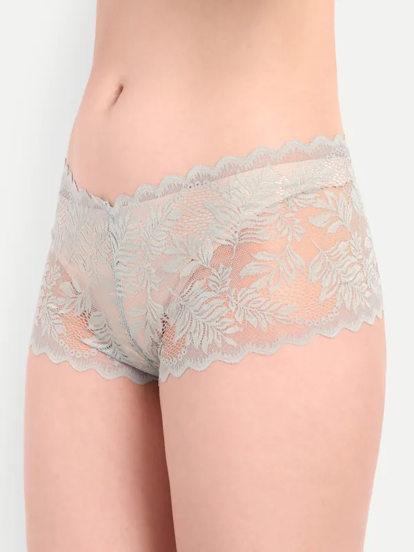 Lace_Low-Waist_Boyshorts