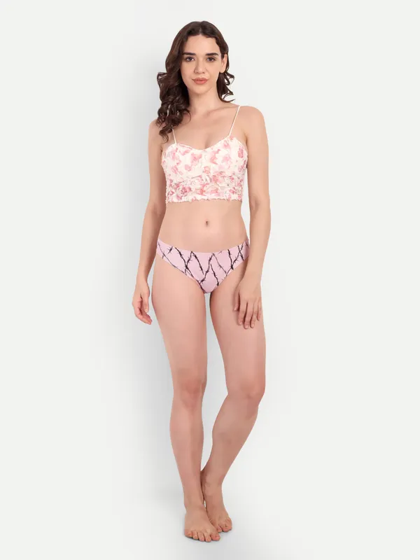 Adore_Your_Beauty_With_Leopard_Print_Low-Rise_Thong_Pink