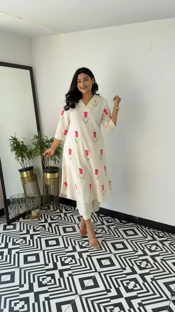 Premium_Pure_Cotton_Discharge_Print_Co-ord_Set__A-Line_Kurti_with_Ankle-Length_Pants_|_Summer_Collection