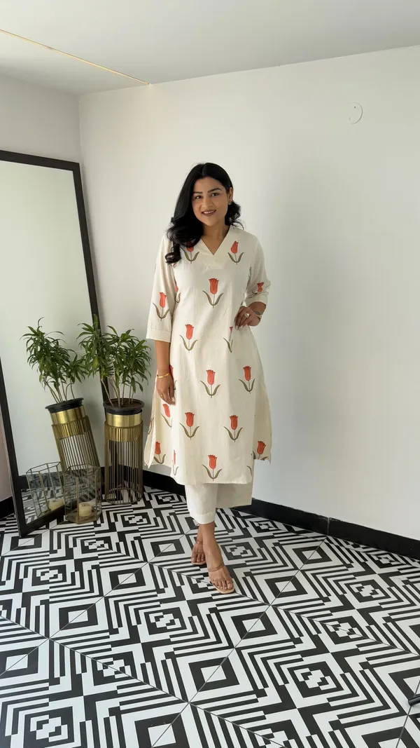 Premium_Pure_Cotton_Discharge_Print_Co-ord_Set__A-Line_Kurti_with_Ankle-Length_Pants_|_Summer_Collection