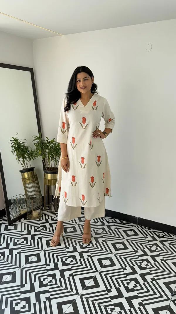 Premium_Pure_Cotton_Discharge_Print_Co-ord_Set__A-Line_Kurti_with_Ankle-Length_Pants_|_Summer_Collection
