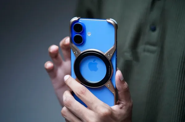 Black_&_Sliver_Titanium_X_Bumper_Case_With_Rotating_Ring_For_Iphone