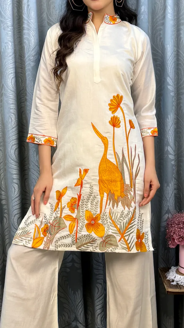Off_White_Floral_Embroidered_Kurta_Set_With_Wide_Leg_Pants