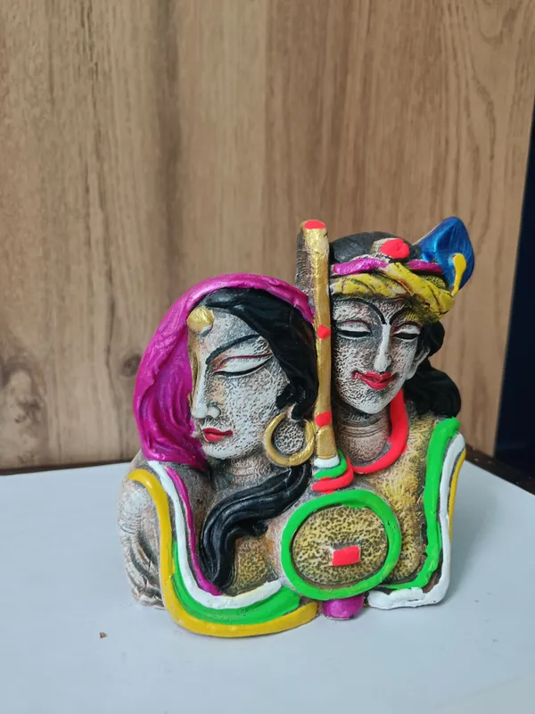 Handcrafted_Radha_Krishna_Decorative_Flower_Pot_/_Pen_Stand