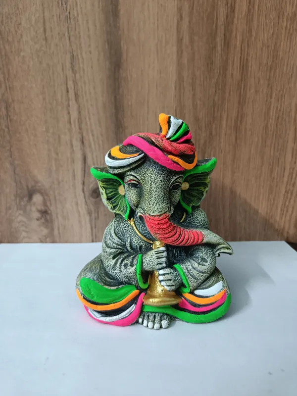 Handcrafted_Lord_Ganesha_with_Flute_Decorative_Flower_Pot_/_Pen_Stand