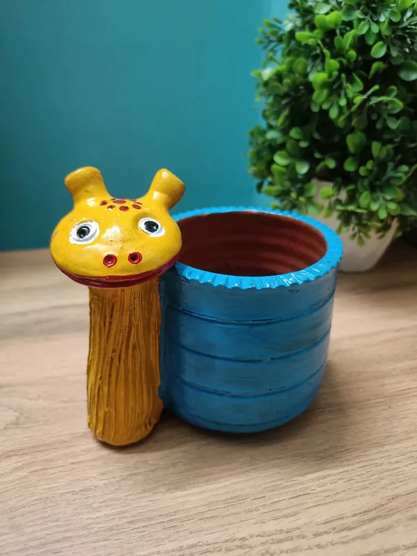 Handmade_Terracotta_Snail_Animal_Shaped_Terracotta_Planter6.5_Inch_x_6_Inch