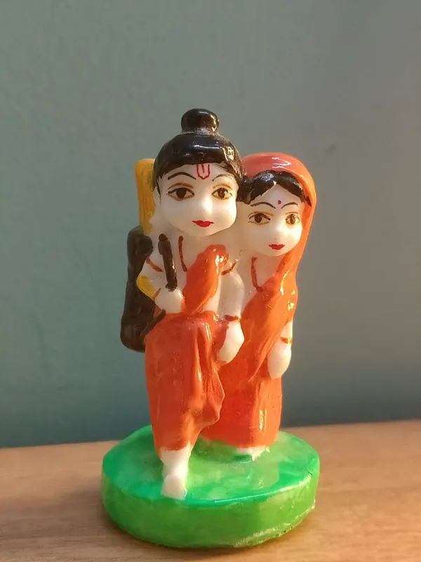 Handcrafted_Lord_Ram_&_Goddess_Sita_Idol(3''x2'')_�??_Decorative_Car_Dashboard_&_Home_Decor