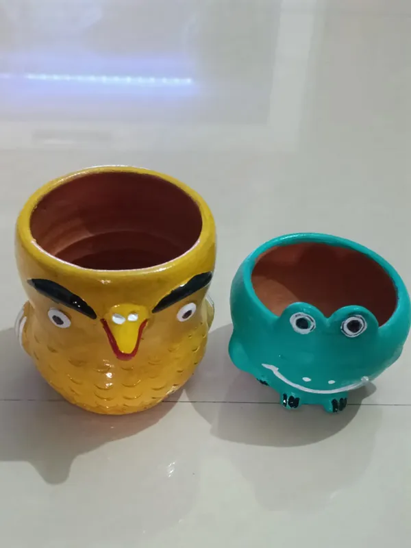 Green_And_Blue_Handcrafted_Animal_Planter_Set_Owl_&_Frog_Design_Cute_Miniature_Pots_For_Succulents_Cactus_Desk_&_Home_Décor_(Set_Of_2)