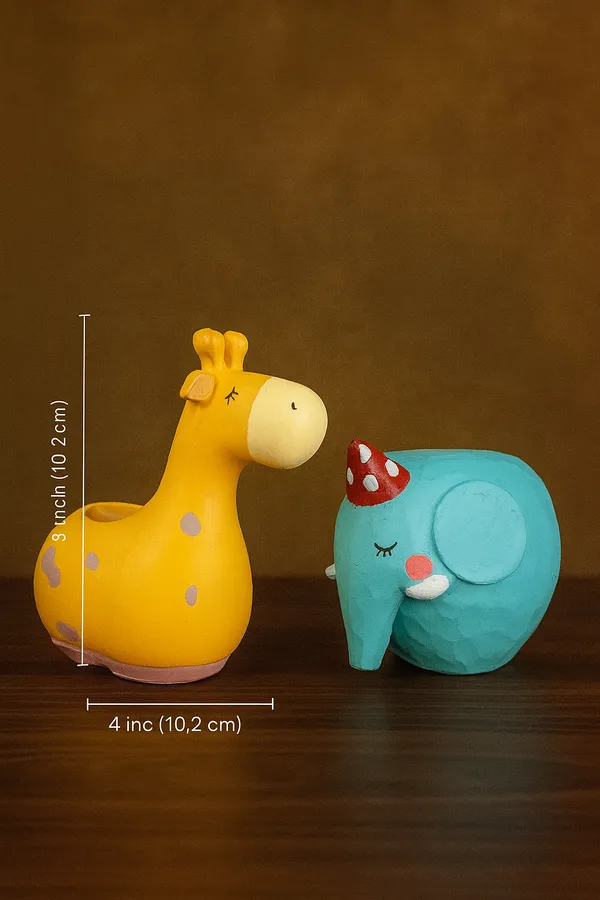 Yellow_And_Sky_Blue_Cute_Animal_Planters_Giraffe_&_Elephant_Resin_Decorative_Pots_For_Kids_Room,_Desk_&_Gifting_(Set_Of_2)