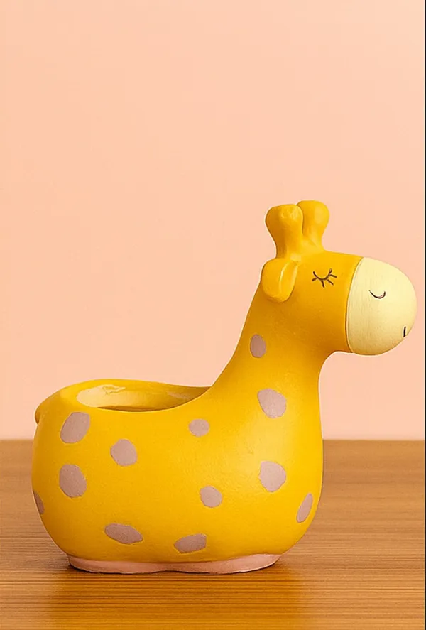 Yellow_And_Sky_Blue_Cute_Animal_Planters_Giraffe_&_Elephant_Resin_Decorative_Pots_For_Kids_Room,_Desk_&_Gifting_(Set_Of_2)