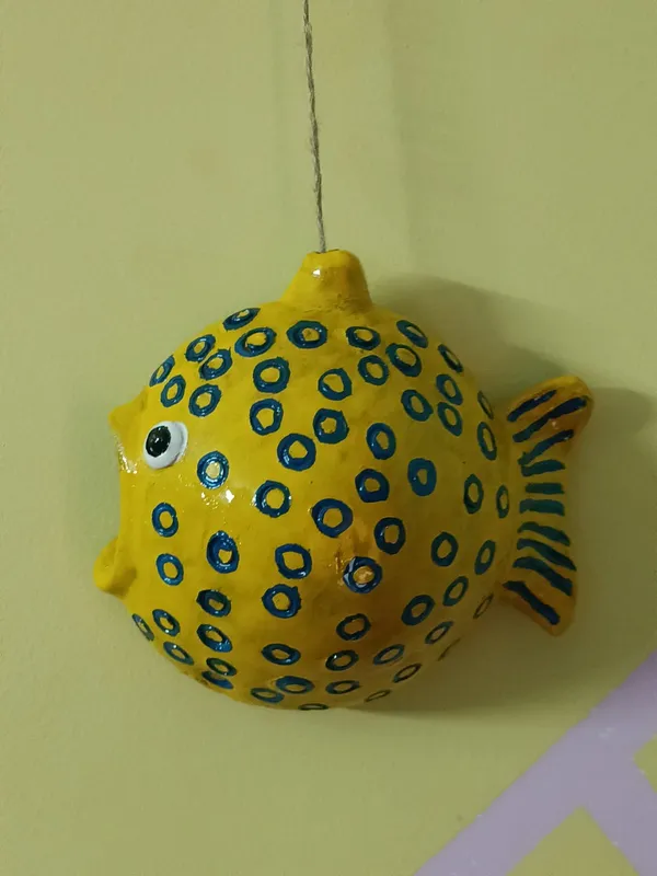Yellow_And_Sky_Blue_Handcrafted_Fish_Hanging_Wall_Decor_Vibrant_Fish_Nautical_Theme_Home_Décor_(Set_Of_2)