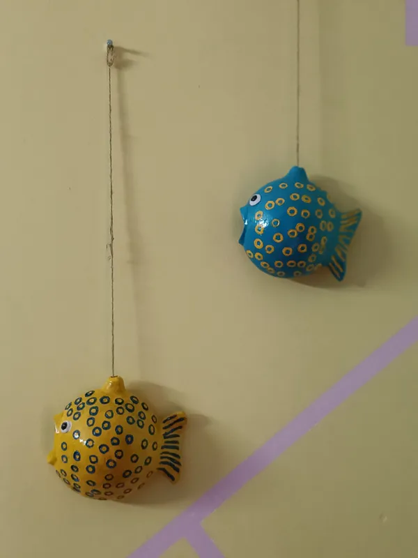 Yellow_And_Sky_Blue_Handcrafted_Fish_Hanging_Wall_Decor_Vibrant_Fish_Nautical_Theme_Home_Décor_(Set_Of_2)