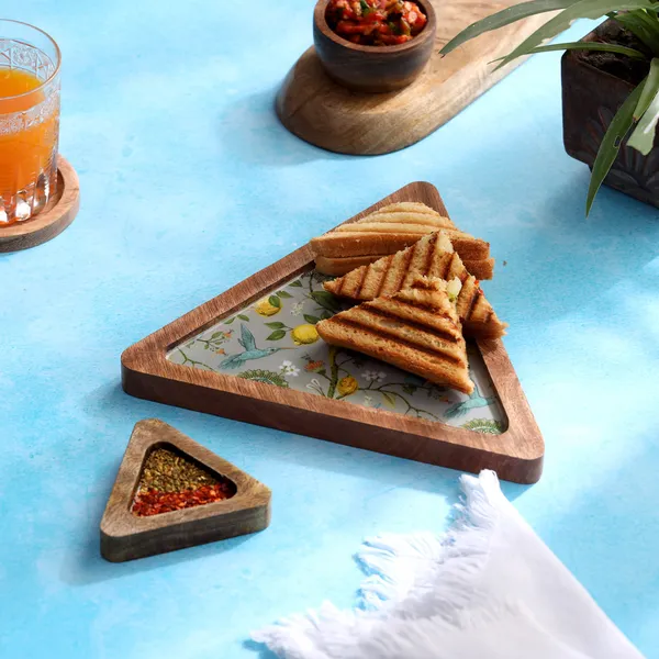 Multicolor_Wooden_Enamel_Coated_Triangular_Serving_Platter_With_Bowl_In_Mangowood_,_Snacks_Platter_For_Home_&_Dining_Table_,_Chip_N_Dip_Platter_,_Serving_Tray_(_(23X22||8X9)Cm_)_(Set_Of_2)