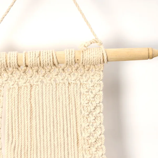 Handcrafted_Macrame_Photo_Frame_Wall_Hanging_Off-White_Cotton_Rope_Picture_Holder_with_Double_Wooden_Rods_for_Bohemian_Home_Decor_and_Personalized_Wall_Art