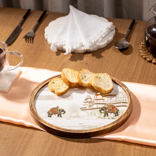 Round_Serving_Platter_in_Mangowood_,_Snacks_Platter_For_Home_&_Dining_Table_,_Multipurpose_Tray_,_Serving_Tray