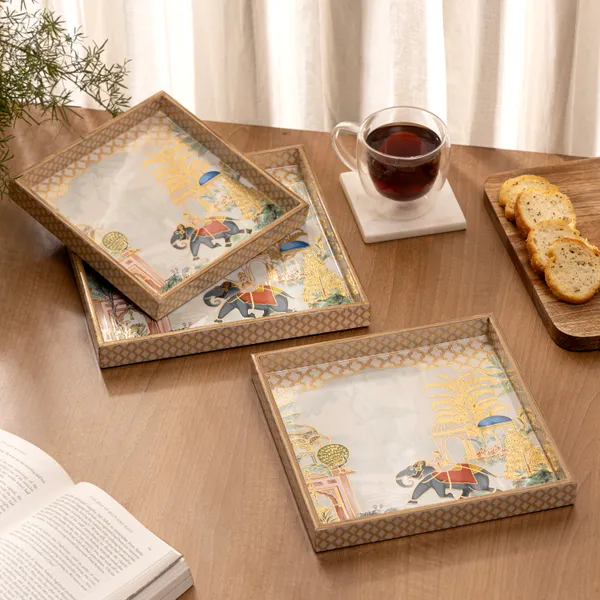 Set_of_3_Square_Wooden_Enamel_Coated_Serving_Trays_For_Home_&_Dining_Table_,_Multipurpose_Tray_Set