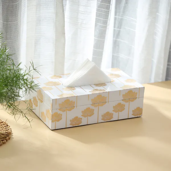 Enamel_Coated_Premium_Waterproof_Wooden_Tissues_and_Napkin__Holder_for_Home_Office_or_Dining_Table__(24x14_cm)