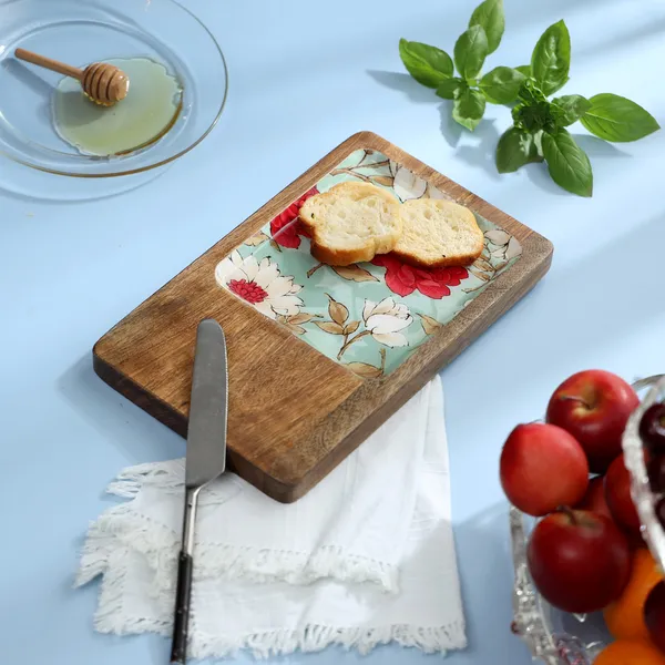 Red_&_Blue_Wooden_Enamel_Coated_Rectangular_Serving_Platter_In_Mangowood_,_Snacks_Platter_For_Home_&_Dining_Table_,_Multipurpose_Tray_,_Serving_Tray_(_(25X15)Cm_)