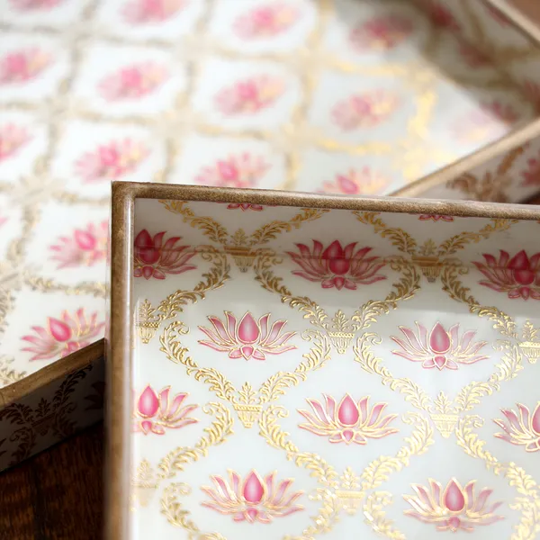 White_Pink_&_Gold_Wooden_Wooden_Enamel_Coated_Square_Set_Of_2_Trays_,_Serving_Tray_For_Home_&_Dining_Table_,_Printed_Multipurpose_Trays_(_(23X23||20X20)Cm_)_(Set_Of_2)