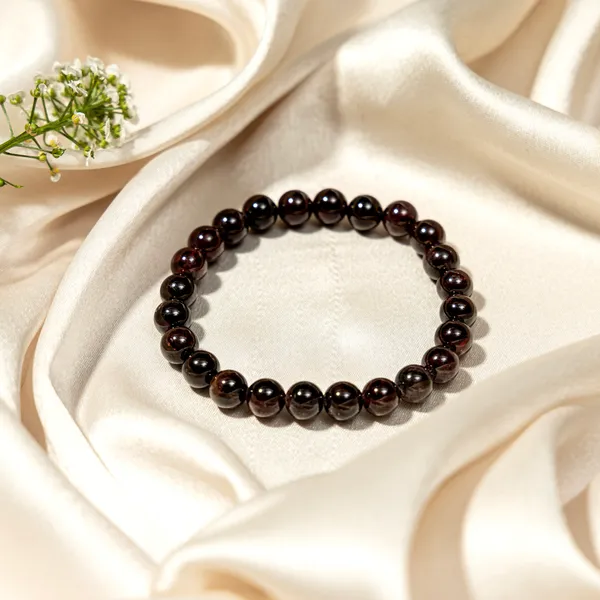 Garnet_Healing_Bracelet_for_Energy_Love_Passion_&_Strength_|_Natural_Crystal_Stone_Bracelet_for_Men_&_Women