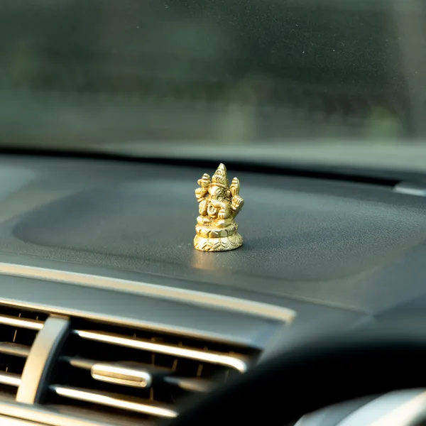 Premium_Brass_Ganesh_Ji_Murti_Decorative_Idol_Showpiece_|_2_Inch_Small_Ganpati_Statue_for_Mandir,_Pooja_Room_&_Temple_D?cor_|_Perfect_Diwali_Decoration_&_Festive_Gift