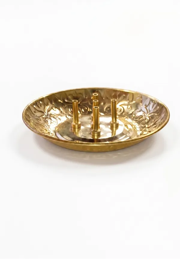 Handcrafted_Brass_Panch_Aarti_Diya_Plate_|_5-Wick_Pooja_Oil_Lamp_for_Home_Temple_&_Festive_Decor