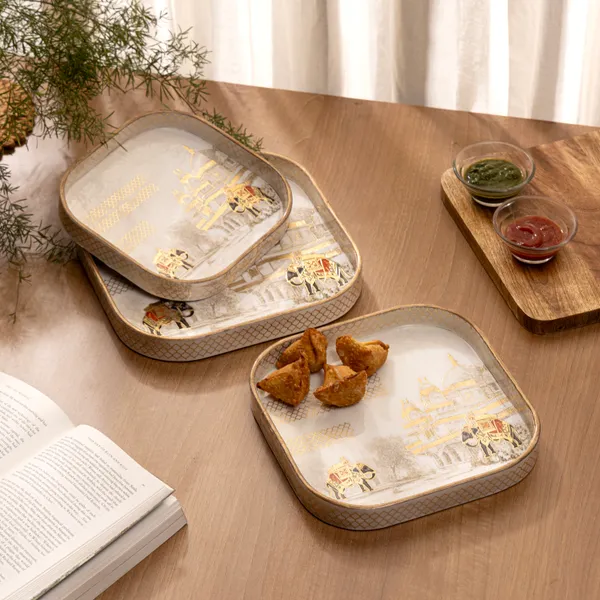 Set_of_3_Square_Curved_Wooden_Enamel_Coated_Serving_Trays_For_Home_&_Dining_Table_,_Multipurpose_Tray_Set
