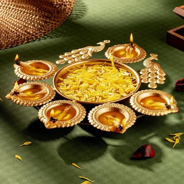 Metal_Golden_Urli_Peacock_Diya_Bowl_10_Inch_for_Diwali_&_Festive_Decoration_|_Pooja_Room,_Living_Room,_Home,_Office,_Balcony,_Indoor_Outdoor_Tealight_Candle_Holder_|Diwali_Gift