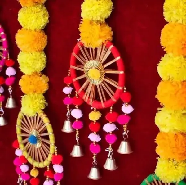 Handmade_Wall_Hanging_|_Festive_Wall_Decorative_Pompom_Toran_Hanging_for_Home_Decoration_|_Diwali_Gifting_Festival_Pooja_Decoration_(Pack_of_5)