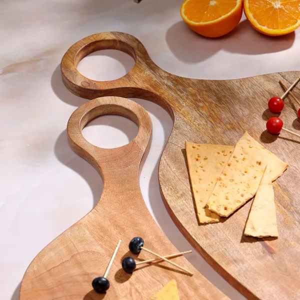 Brown_Wooden_Set_Of_2_Cheese_And_Snacks_Serving_Platters_With_In_Mangowood_,_Snacks_Platter_For_Home_&_Dining_Table_,_Wooden_Stylish_Platters_,_Serving_Trays_(_(46X27||36X18)Cm_)_(Set_Of_2)