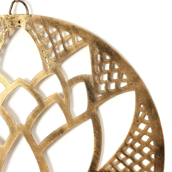 Metal_Lotus_Wall_Hanging_Decorative_Wall_Art_For_Living_Room_Bedroom_Balcony_Decor_(15x15_Inch)