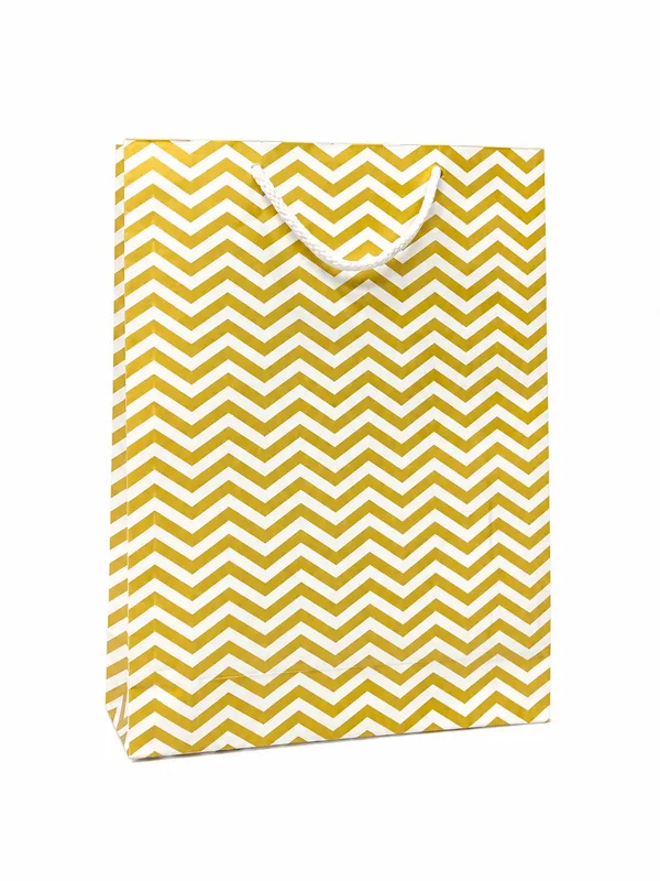 Pack_of_5_Golden_Chevron_Paper_Gift_Bags_with_Rope_Handle_|_Decorative_Gift_Bags_|_Birthday,_Wedding_&_Festive_Gifting_(14x10_inches)