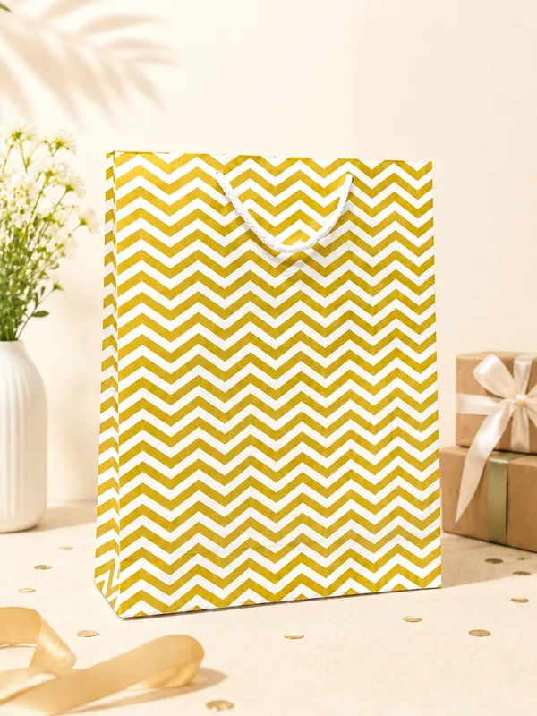 Pack_of_5_Golden_Chevron_Paper_Gift_Bags_with_Rope_Handle_|_Decorative_Gift_Bags_|_Birthday,_Wedding_&_Festive_Gifting_(14x10_inches)
