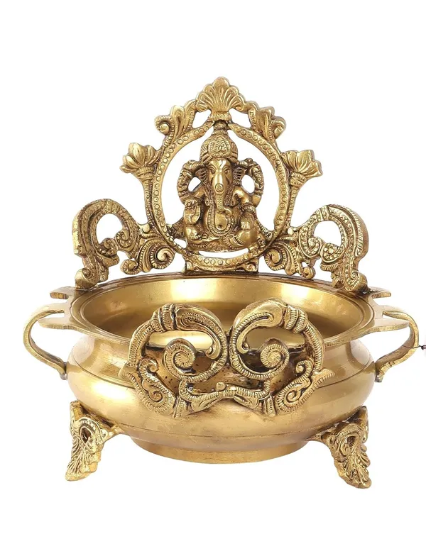 Pure_Brass_Decorative_Urli_with_Lord_Ganesha_Idol_Traditional_Pooja_Bowl_for_Home_D?cor,_Mandir_&_Festivals_|_Handcrafted_Brass_Urli_Showpiece_6_Inches,Urli_for_Flower_Decoration,_Bowls_for_Pooja