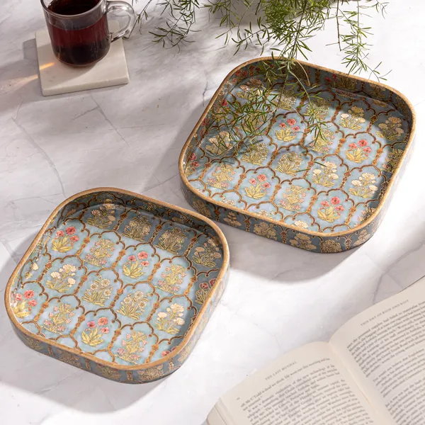Wooden_Enamel_Coated_Square_Set_of_2_Trays_|_Serving_Tray_for_Home_&_Dining_Table_|_Printed_Multipurpose_Trays__(8x8_,_9x9_Inches)