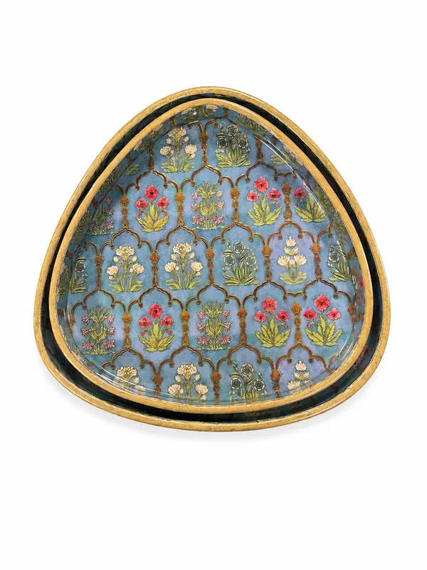 Set_of_2_Floral_Design_Triangular_MDF_Wooden_Serving_Trays_|_High-Gloss_Enamel_Coated_with_Gold_Trellis_for_Home_&_Diwali_Gifting_(9x9_&_7x7_inches)