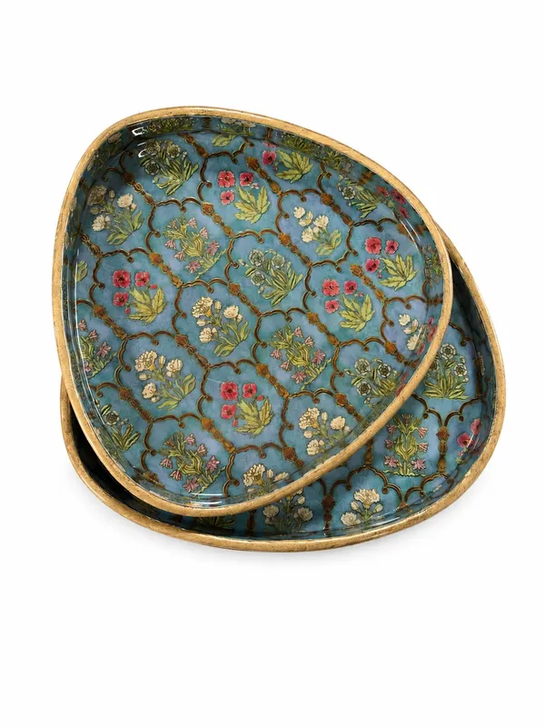 Set_of_2_Floral_Design_Triangular_MDF_Wooden_Serving_Trays_|_High-Gloss_Enamel_Coated_with_Gold_Trellis_for_Home_&_Diwali_Gifting_(9x9_&_7x7_inches)
