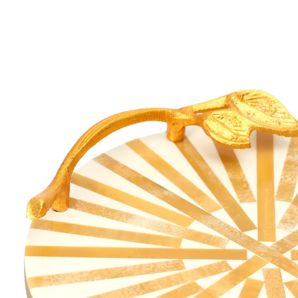 Bown_&_White_Wooden_Resin_Round_Serving_Platter_With_Inlay_Work_In_Resin_And_Wood_,_Snacks_And_Cheese_Platter_For_Home_&_Dining_Table_,_Multipurpose_Tray_With_Handles_(_(30X30)Cm_)