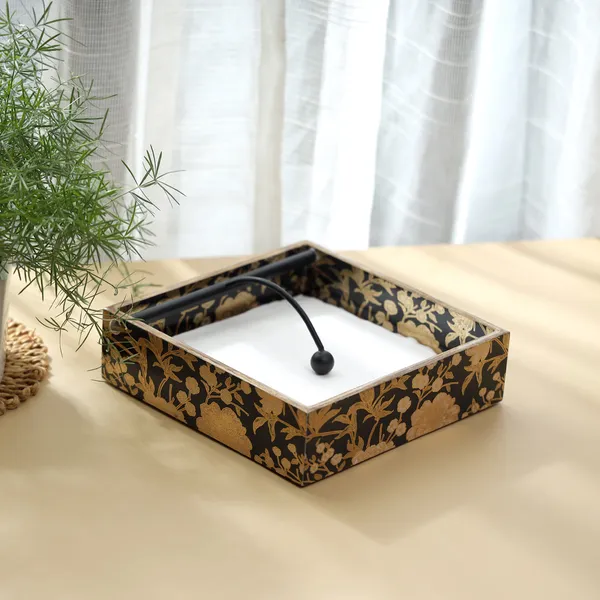Enamel_Coated_Premium_Waterproof_Wooden_Tissues_and_Napkin__Holder_for_Home_Office_or_Dining_Table__(19x19_cm)