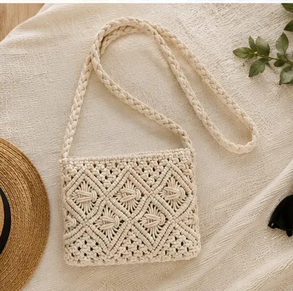 Handcrafted_Macrame_Crossbody_Zipper_Bag_Off-White_Cotton_Rope_Boho_Sling_Purse_with_Intricate_Geometric_Knotwork_for_Women