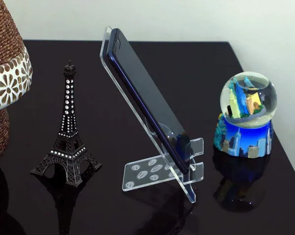 Premium_Acrylic_Mobile_Stand_with_the_Elegant_Design,_Durable_&_Stylish_Desk_Phone_Holder_for_Home_or_Office