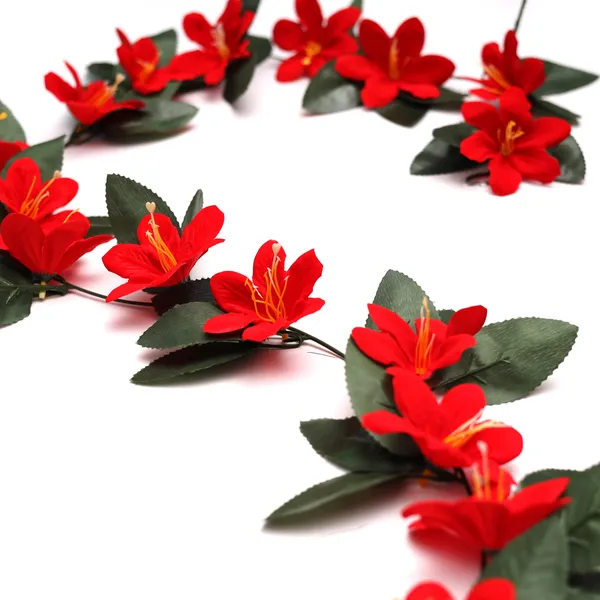 Pack_of_5_Decorative_Artificial_Flower_Creeper_Lily_Elegant_Hanging_Floral_String_For_Home_Wall_Decor_Balcony_Garden_Wedding_Party_And_Gifting_Use