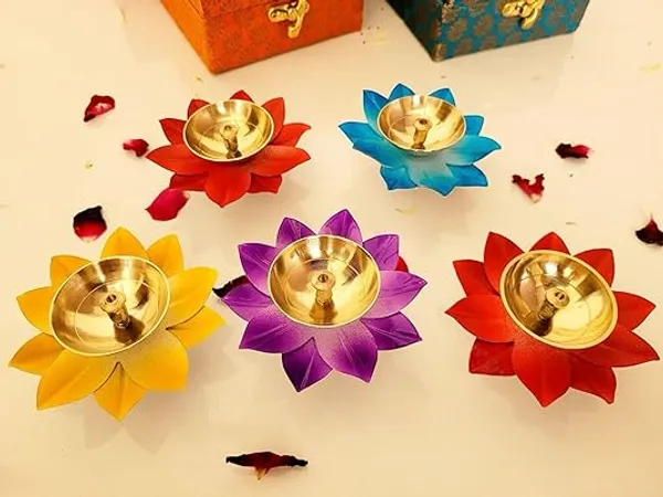 Metal_Lotus_Diya_Tealight_Holder_for_Home_Decoration_Diwali_Decor_Festival_Puja_Decoration_Indoors_and_Outdoors_(Pack_of_6)